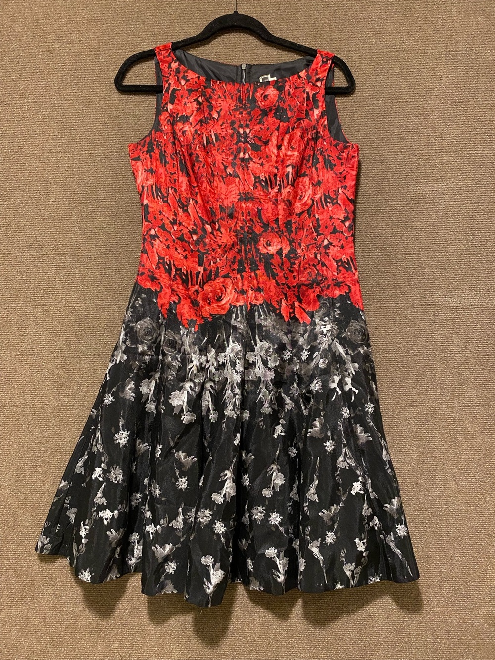 Julian Taylor NY Red and Black Floral Fit & Flare Dress Size 6